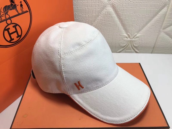 ブランド帽子背面デザイン